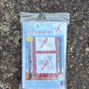 Quilt Blocks - Cardinal Embroidery Kit